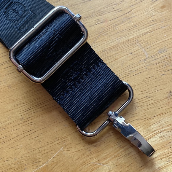 Prenelove 28-56” strap for bag like new - Picture 8 of 8